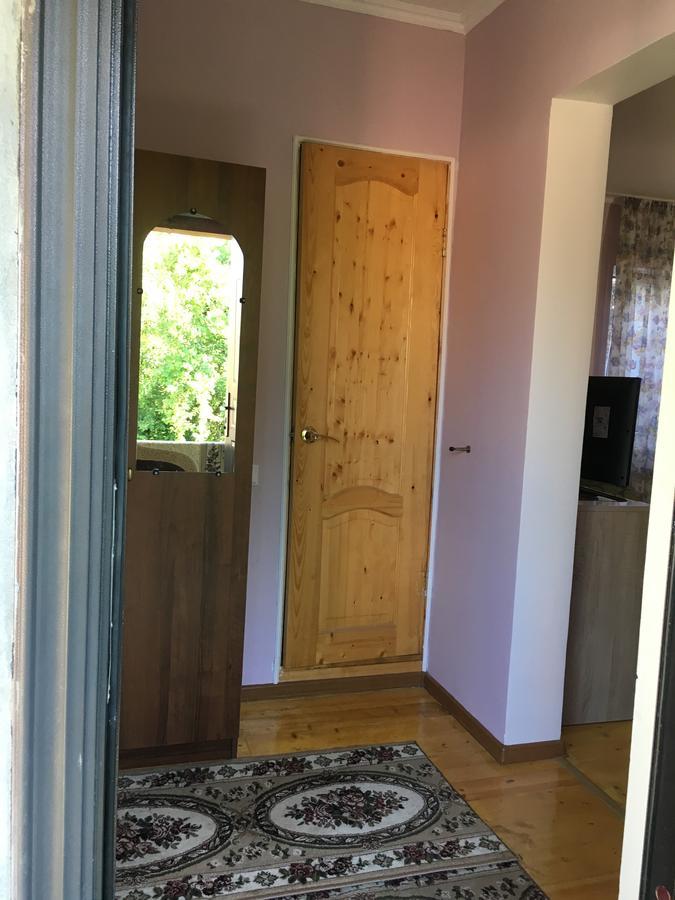 Guest House On Shakirbay 11 苏呼米 外观 照片
