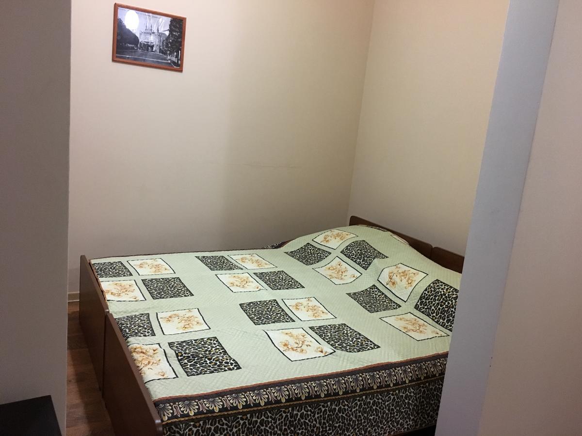 Guest House On Shakirbay 11 苏呼米 外观 照片