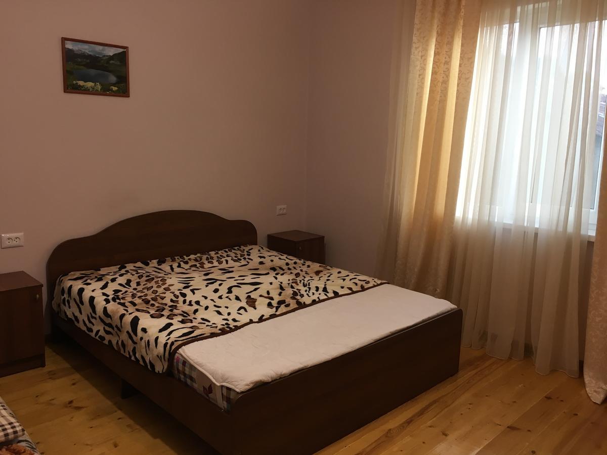 Guest House On Shakirbay 11 苏呼米 外观 照片
