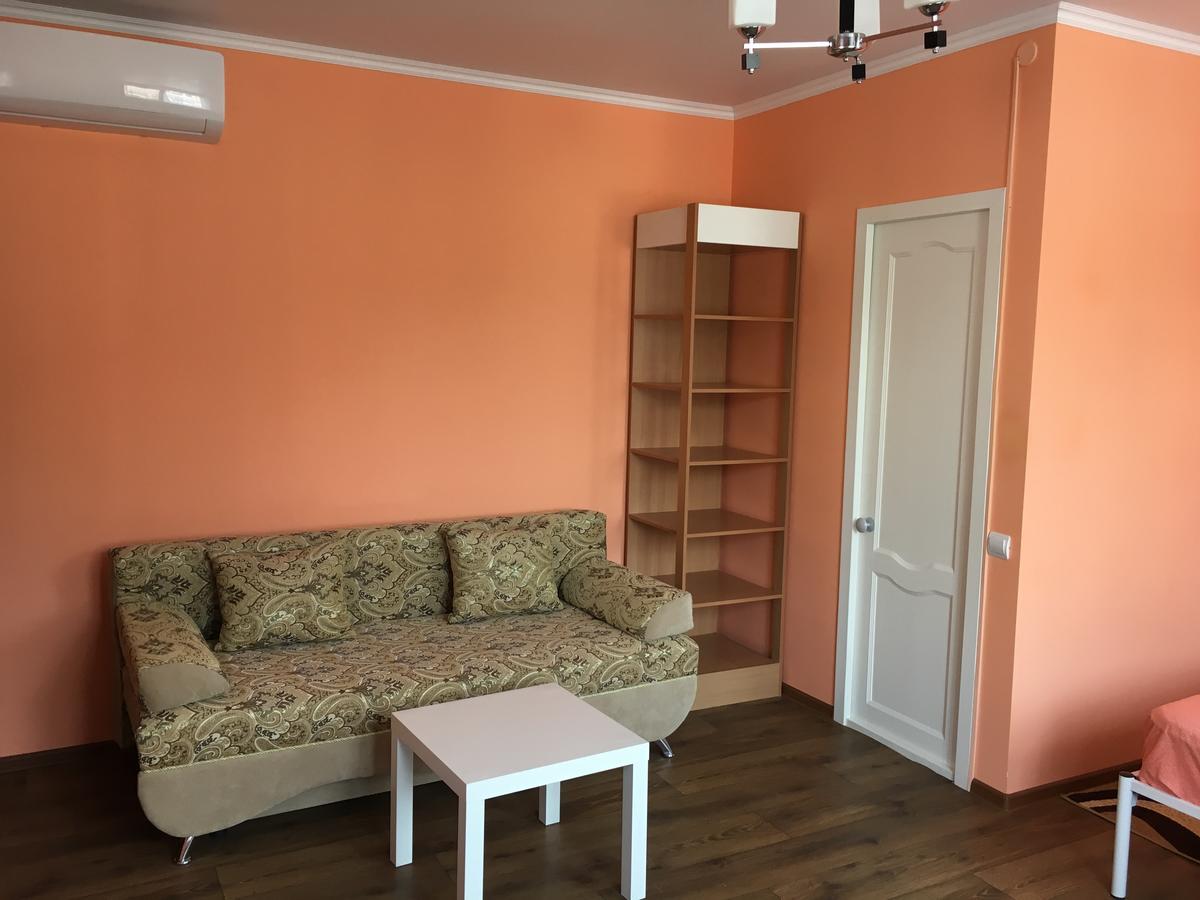 Guest House On Shakirbay 11 苏呼米 外观 照片